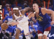 约基奇狂砍詹姆斯分，国王迎来新赛季高光！