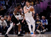 约基奇复出首战，逆转取胜状态火爆，独行侠成为焦点！的简单介绍